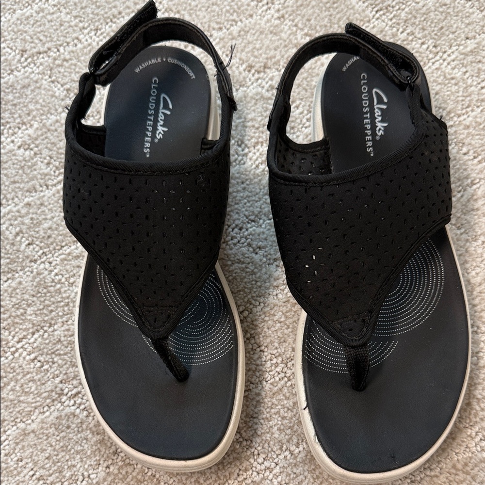 Clark’s Cloudsteppers Sandals 8W